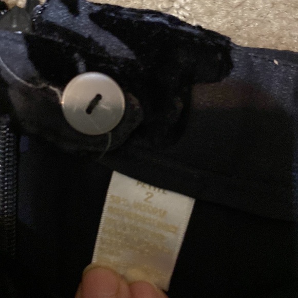 Dana Buchman Sheer black blouse and skirt with raised velvet floral. - Picture 7 of 7